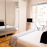 Moscova, Elegant In Centre Of Apartamento